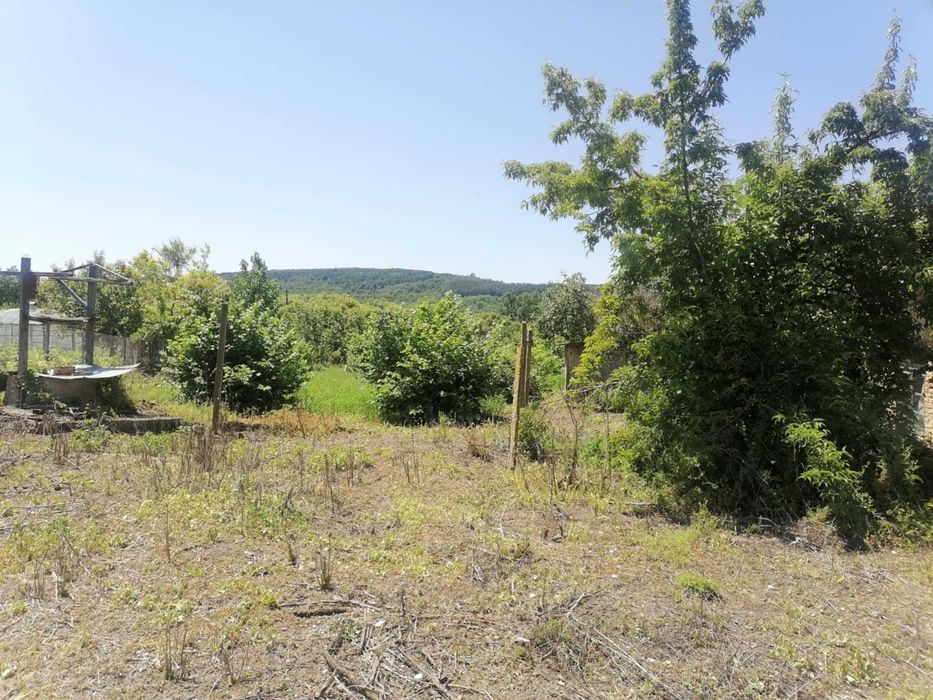 Продава се Къща в с. Садина, Област Търговище - 150 кв.м за 85 €/кв.м - Снимка #10