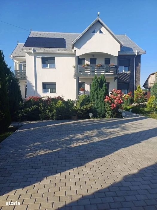 De vanzare vila in Nisiporesti,suprafață de 1.000mp, 153mp construiți