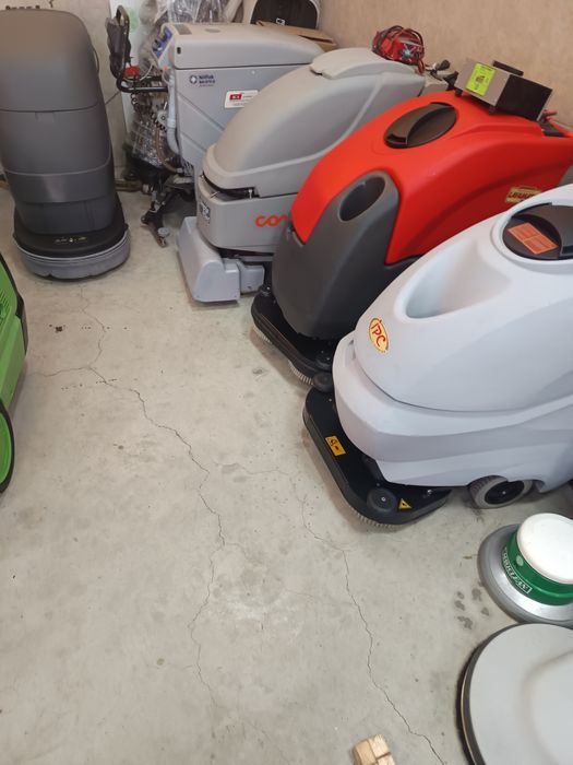 Акумулаторен подочистача Portotecnica Lavamatic bt600