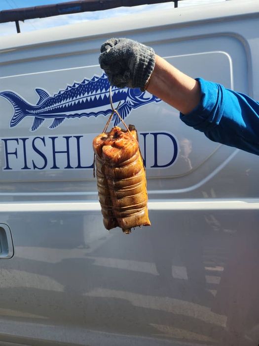 Осетр горячего копчения в тушках