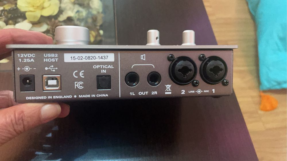 microfon cu condensator USB Superlux E205U plus aparate de studio