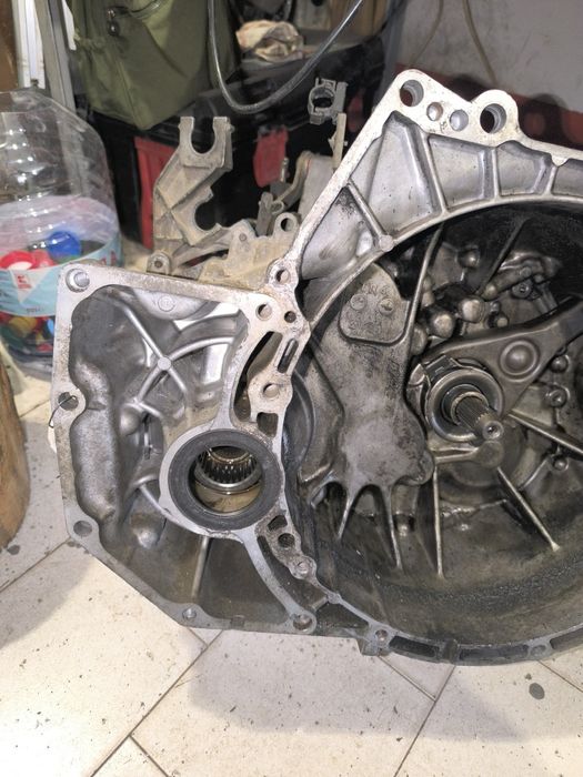 Скоростна кутия NISSAN X-TRAIL T30