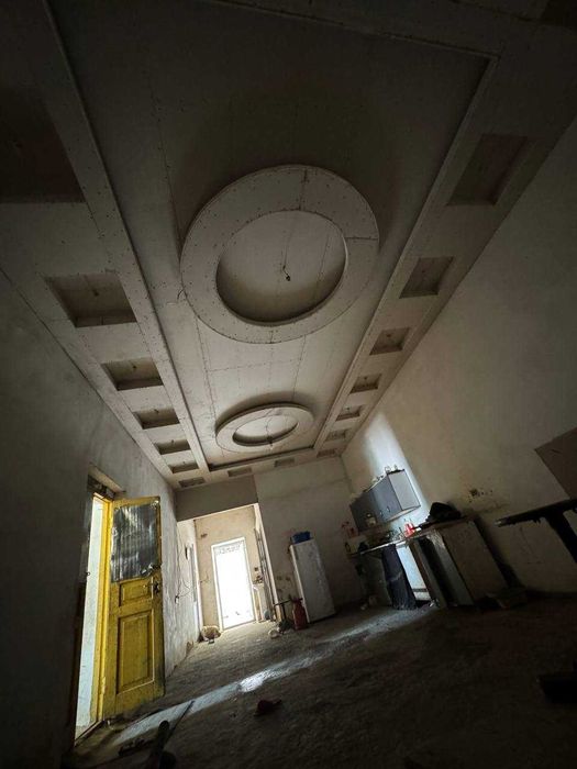 Yangi ariqda yer sotiladi zudlik bilan