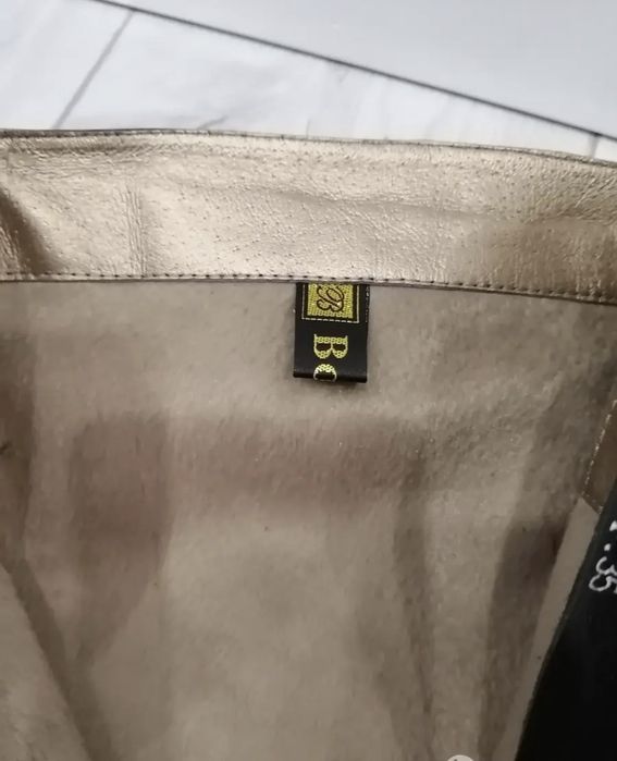 Продам женские сапоги