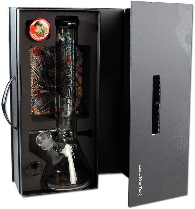 Black Leaf Ronin Bong