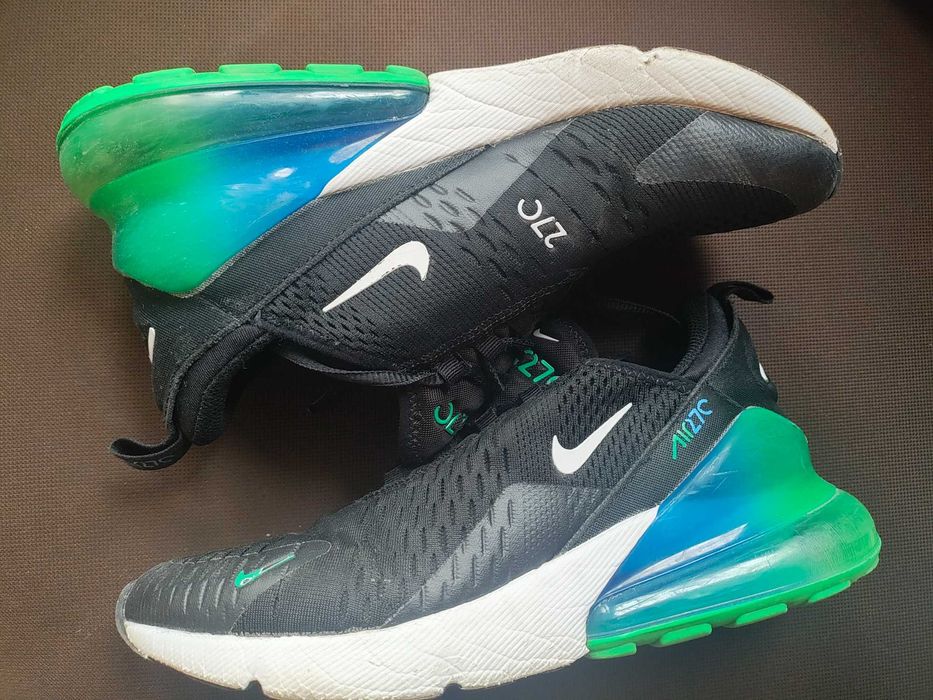 Маратонки Nike AIR MAX 270 GS