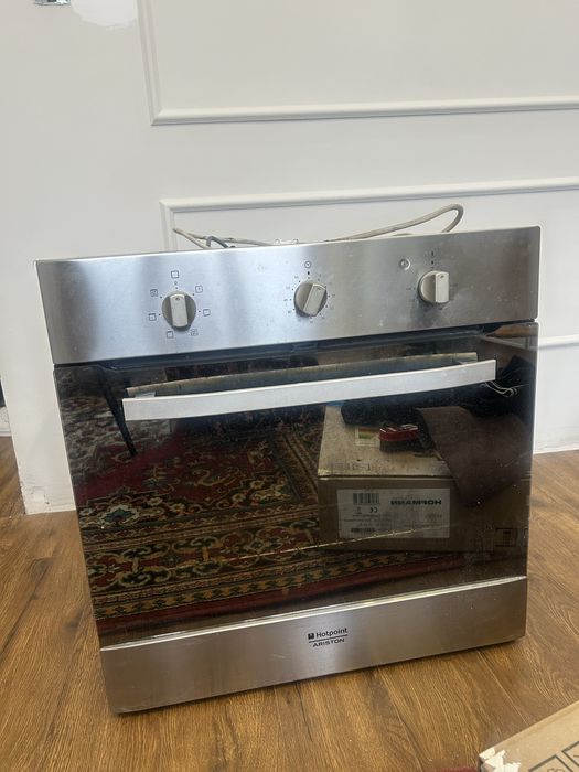 Духовой шкаф бу, Hotpoint Ariston