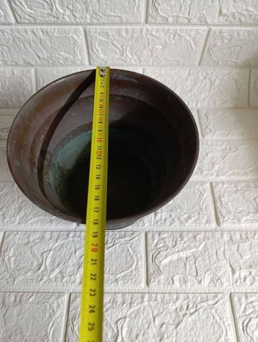 Стара бакърена кашпа