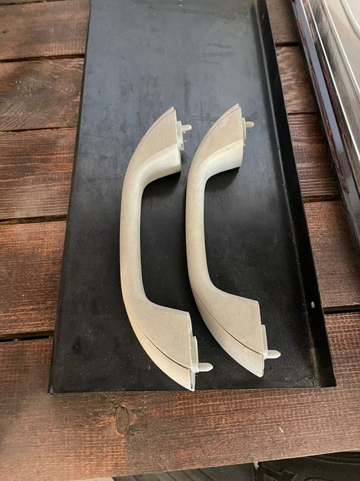 Ornamente, claxon, plafoniera, lampa Dacia Duster