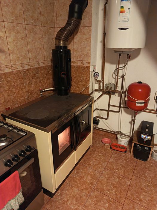 centrala termica pe lemne si soba de gatit