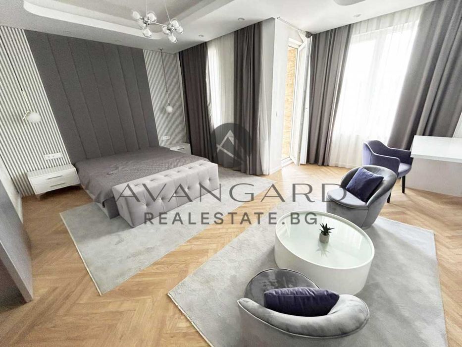 Продава се Къща в Пловдив, Остромила - 388 кв.м за 1225 €/кв.м - Снимка #12