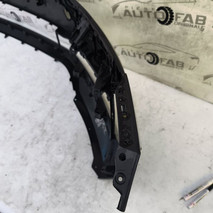 Bara fata Skoda Superb 3 Facelift an 2019-2020-2021-2022-2023