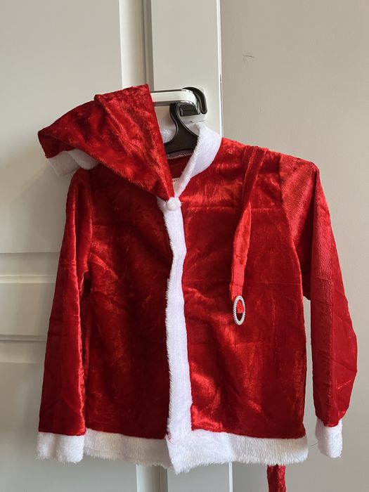 Костюмы на прокат 2500