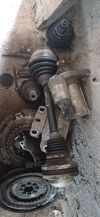 Запчасти  на passat b7