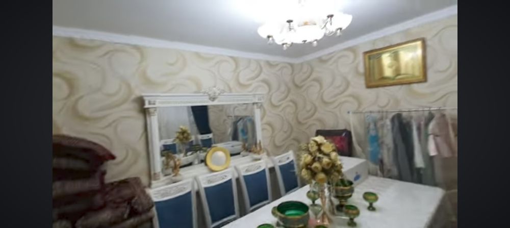 Hovli uy srochni sotiladi