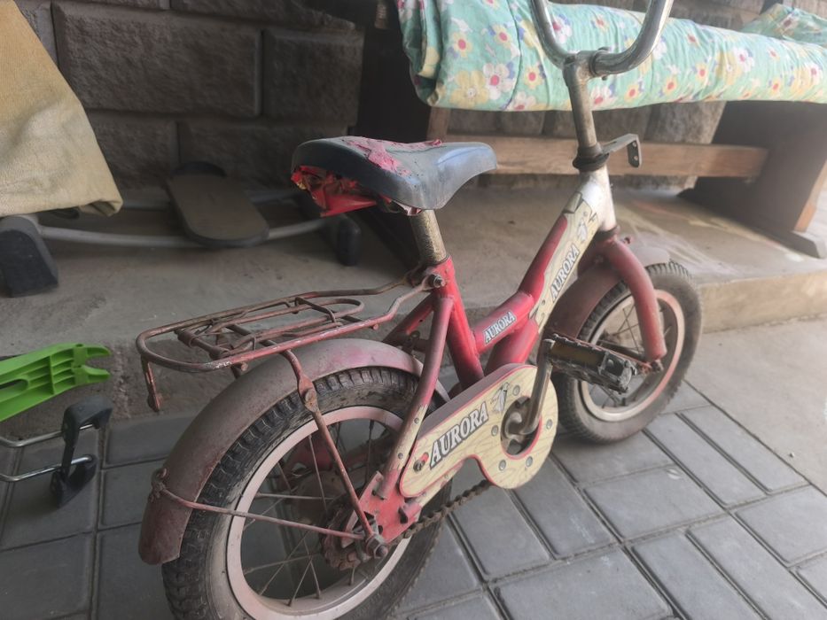 Великии продам самокат