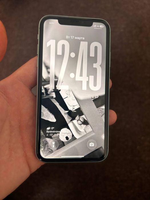 Продам айфон 11, 64 гб 72% акб