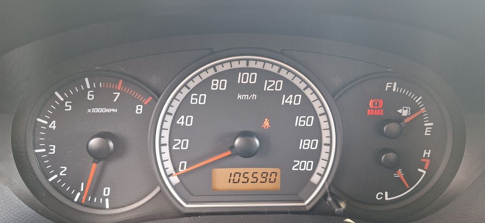 Suzuki swift 2006 1.3 бензин