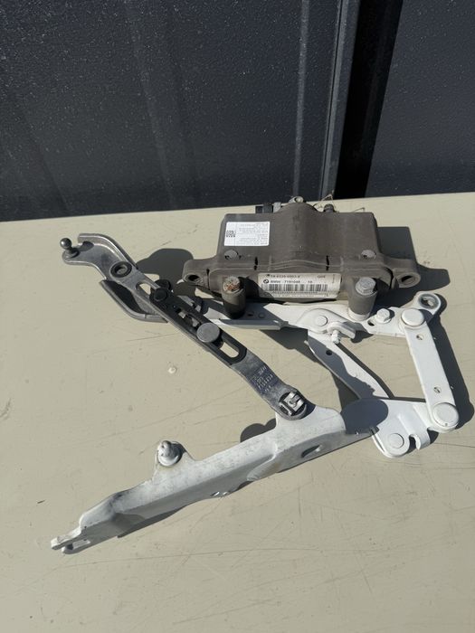 Balamale capse / capota  bmw seria 5 f10 f11