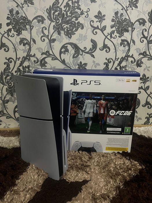 Продам PS 5 в идеальном состоянии