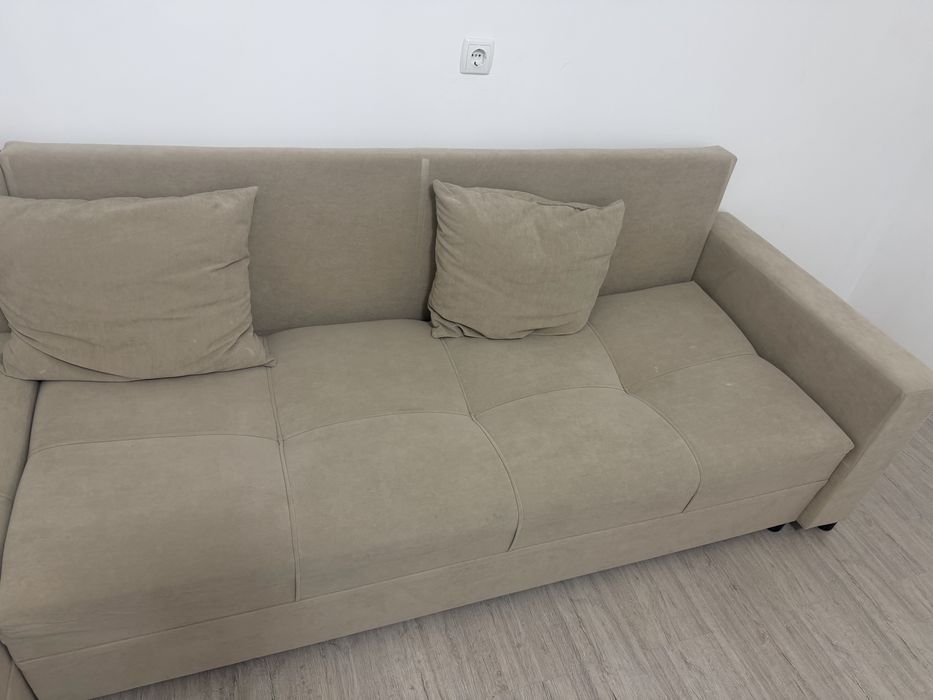 Срочно продам диван