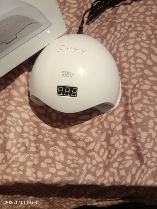 Kit complet pentru  manichiură