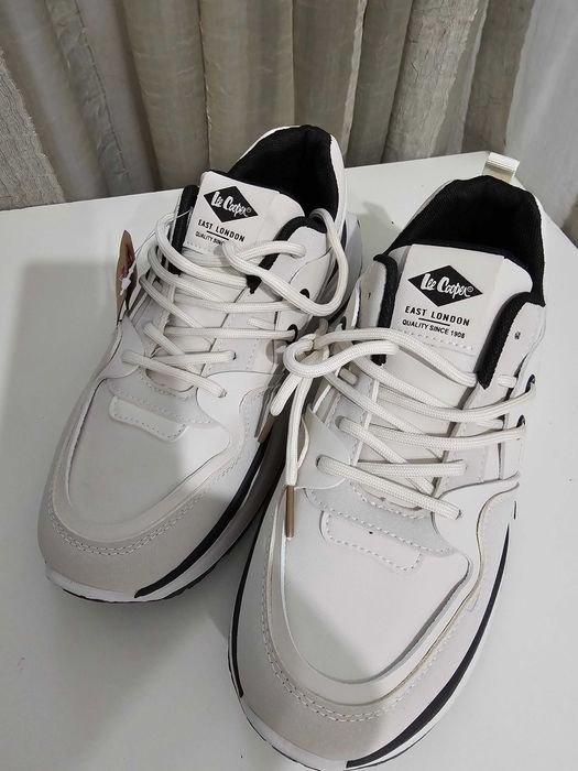 Дамски маратонки Lee Cooper
