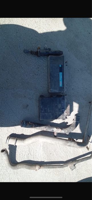 Запчасти от мерса 190