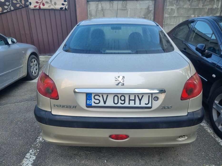 Vând Peugeot 206 – UNIC PROPRIETAR/achizitionata din reprezentanta RO