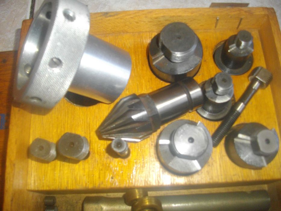 Старо Качество-Цанги/Опашки Струг /Ръчна Резачка/ Плашки Метчици Резби