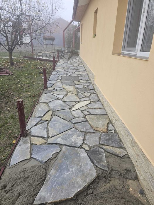 Piatră Naturală pentru Placat și Pavat - Asigurăm Transport