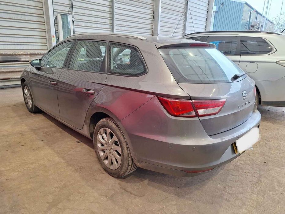 Bare Spate Seat Leon 2014 Break Argintiu