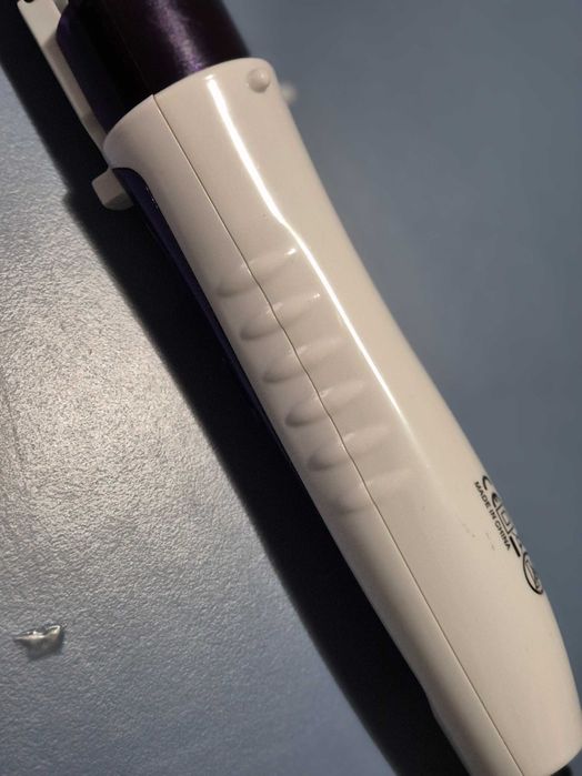 Ondulator de păr ceramic spiralat Sonar, nou