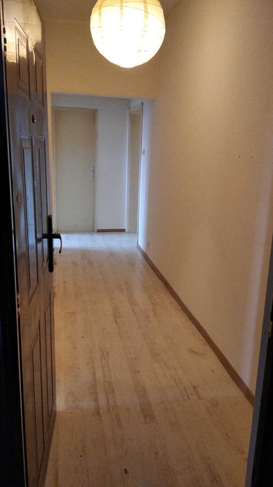 Дава се под наем Тристаен апартамент в София, 7-ми 11-ти километър - 65 кв.м за 430 € - Снимка #2