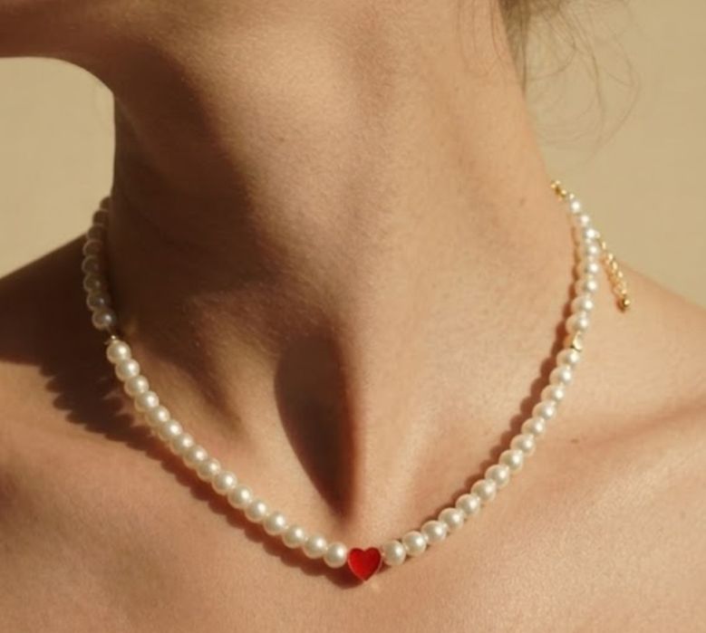 Украшения на шею