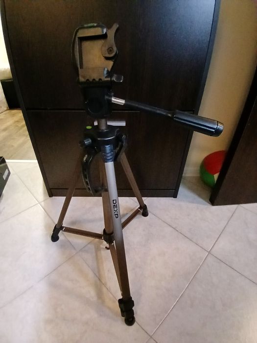 Статив / Трипод за фотоапарат/камера Fomei W-351