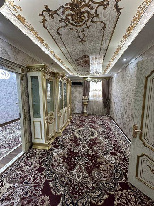 продаётся 4х комнатная квартира кирпичный дом