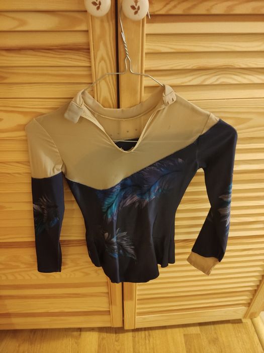 Costum de gimnastica Decathlon, varsta 3 ani