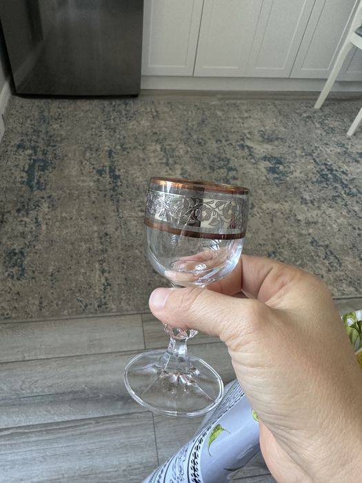 Продам рюмки