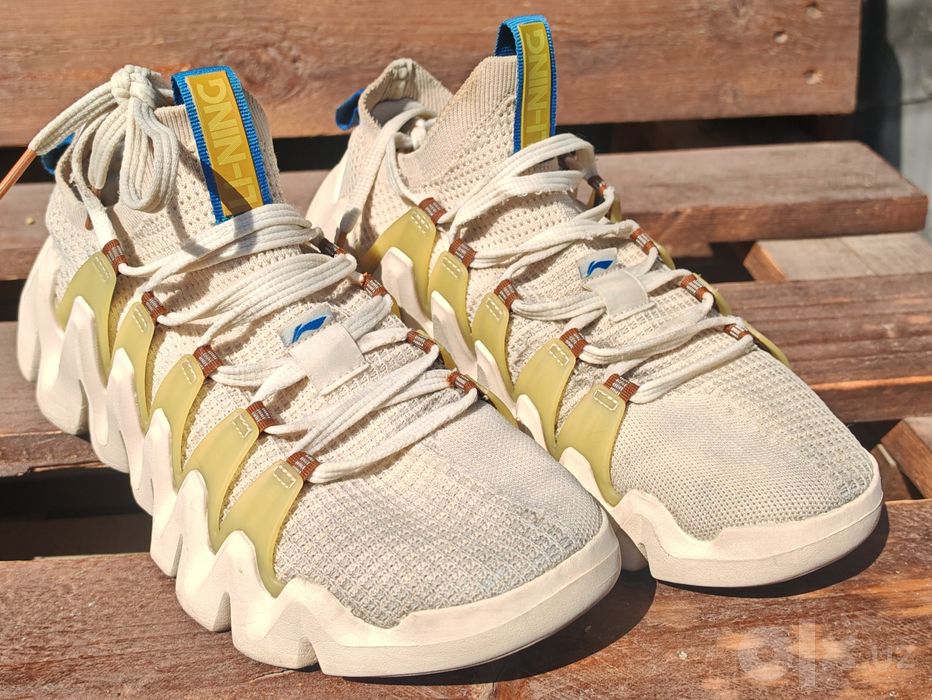 Оригинальные кроссовки Li-Ning