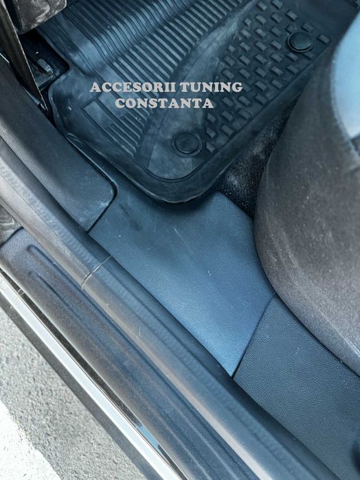 Protectii Mocheta / Prag Interior Dacia Sandero 3