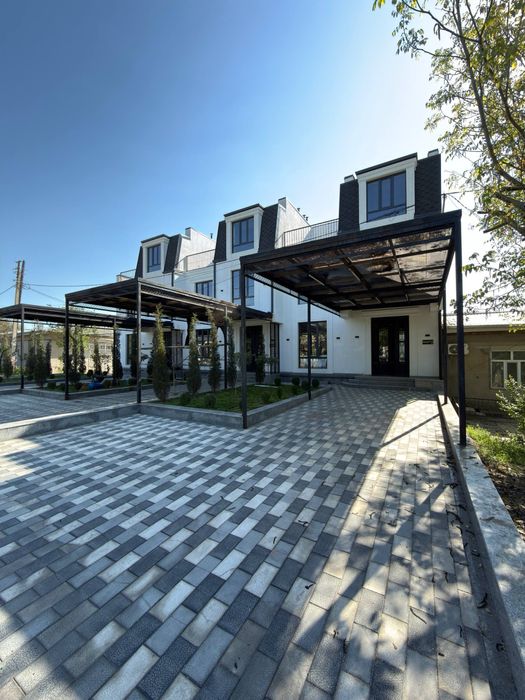 Продаются ТАУНХАУСЫ ! Уста Ширин  Ориентир: ТЦ Малика