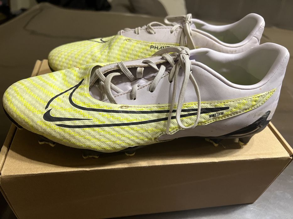 Бутонки Nike phantom