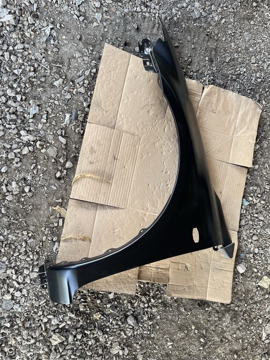 Тайвань Левое переднее крыло Мазда 6 2002