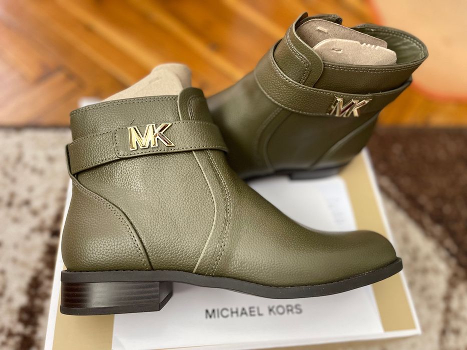 Боти Michael Kors