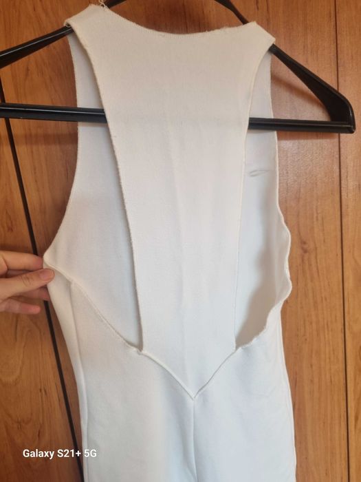 Рокля Zara-дълга бяла