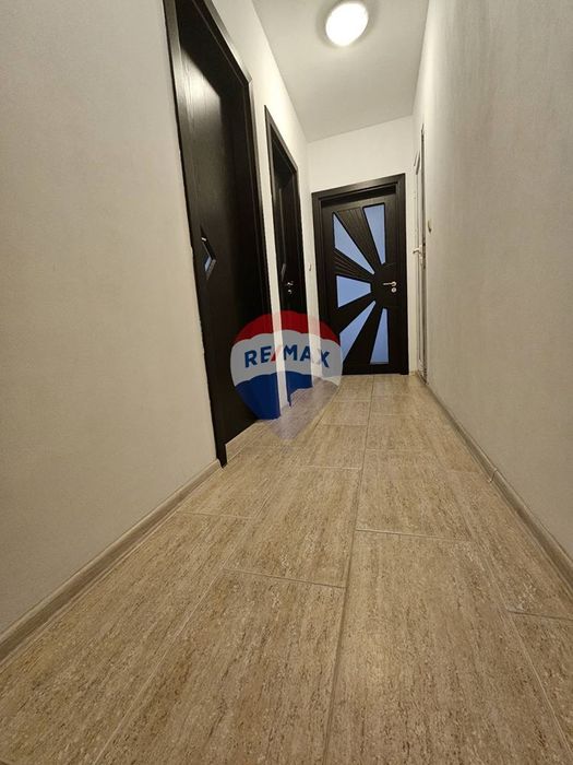 Дава се под наем Тристаен апартамент в Варна, Нептун - 70 кв.м за 700 € - Снимка #5