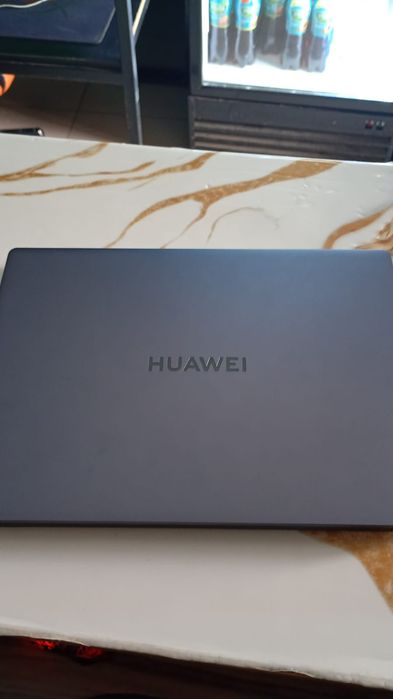Huawei Mate book