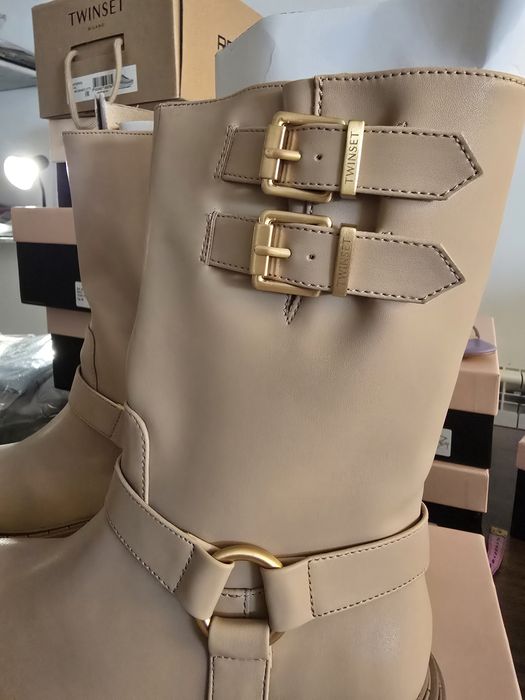 Летен бутуш байкер Twinset, естествена кожа 39, 40, нови с кутия!