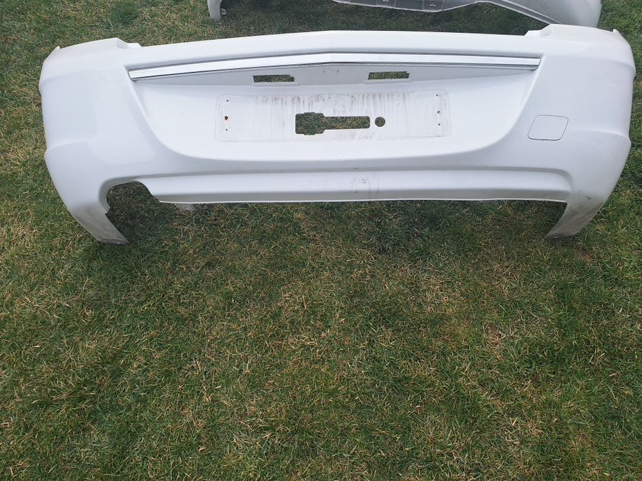 Срочна продаю бампер от авто COBALT 2023